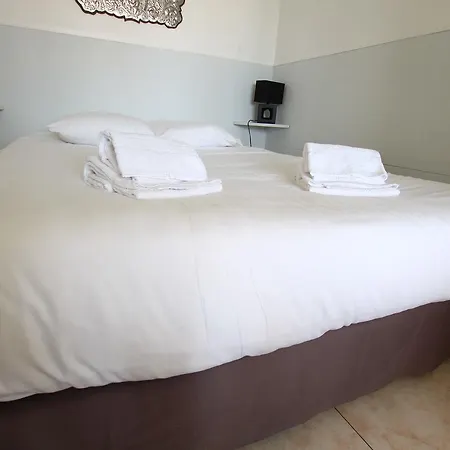 Le Colony * Cannes